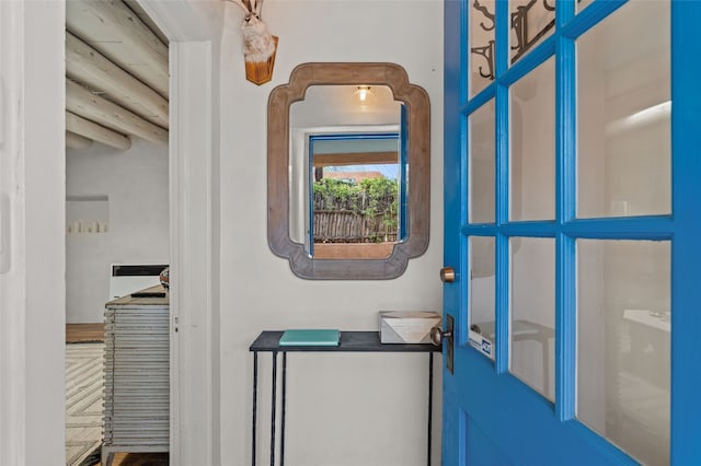 507 Acequia Madre, Santa Fe, NM 87505 - view of hallway