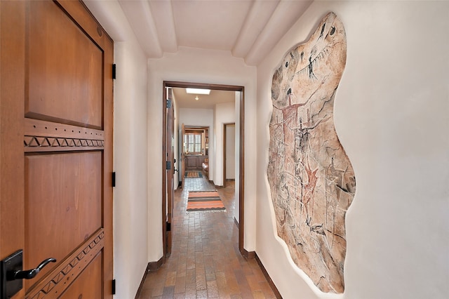95 Lodge Trl, Santa Fe, NM 87506 - hallway with baseboards