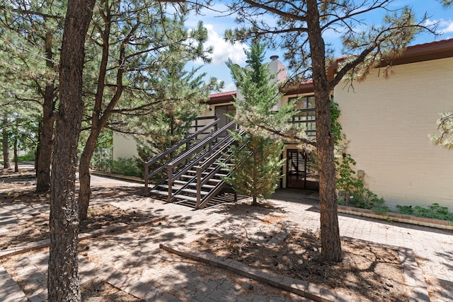 320 Valle Del Sol, White Rock, NM 87547 - back of property featuring stairway