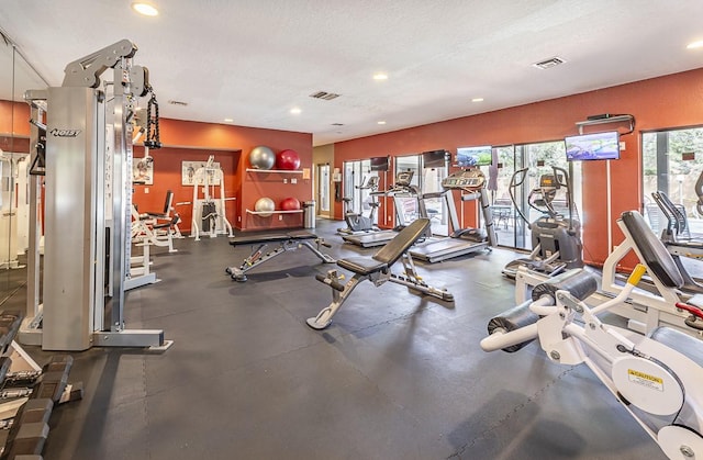 941 Calle Mejia Unit 413, Santa Fe, NM 87501 - gym with recessed lighting