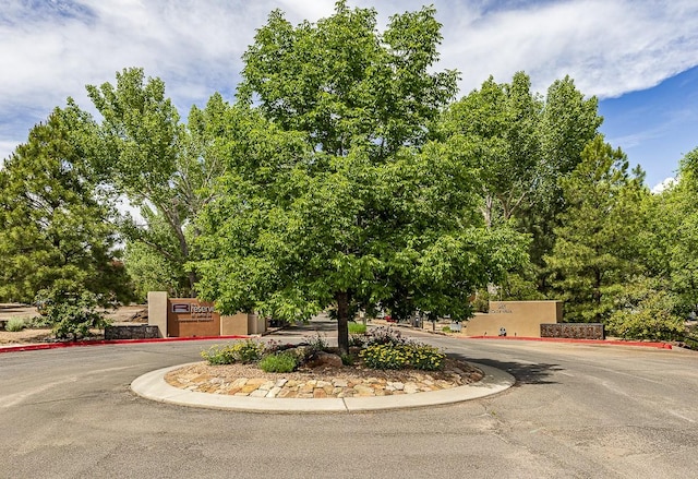 941 Calle Mejia Unit 413, Santa Fe, NM 87501 - view of community / neighborhood sign
