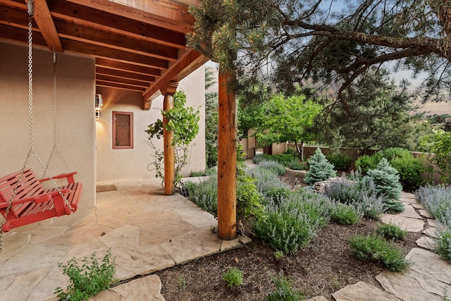 19 Camino Don Carlos, Santa Fe, NM 87506 - view of patio