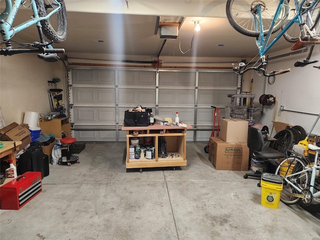 310 Grand Cyn, White Rock, NM 87547 - garage with a garage door opener