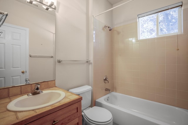4485 Dancing Ground Rd, Santa Fe, NM 87507 - bathroom with vanity and shower / bathtub combination