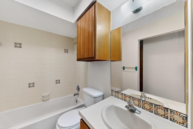 2600 Zia Unit C6, Santa Fe, NM 87505 - full bathroom with vanity and shower / bath combination