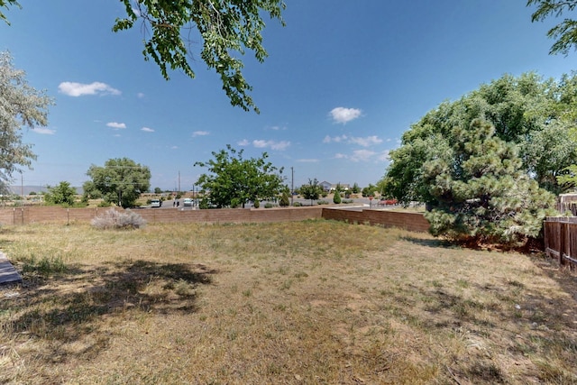 7507 Kachina Loop, Santa Fe, NM 87507 - view of yard