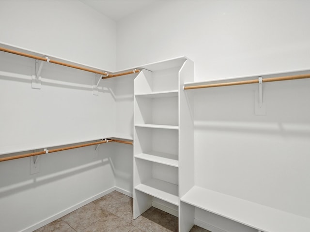 16 Coyote Pass Rd, Santa Fe, NM 87508 - view of spacious closet
