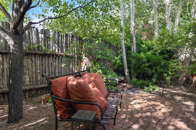 605 Acequia Madre, Santa Fe, NM 87505 - view of patio / terrace