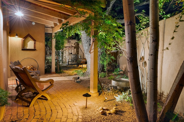 605 Acequia Madre, Santa Fe, NM 87505 - view of patio