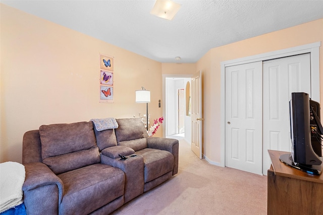 4704 Contenta Rdg, Santa Fe, NM 87507 - living room with light carpet and baseboards