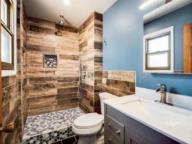 85 Chiquita Dr, White Rock, NM 87547 - bathroom featuring vanity and tiled shower