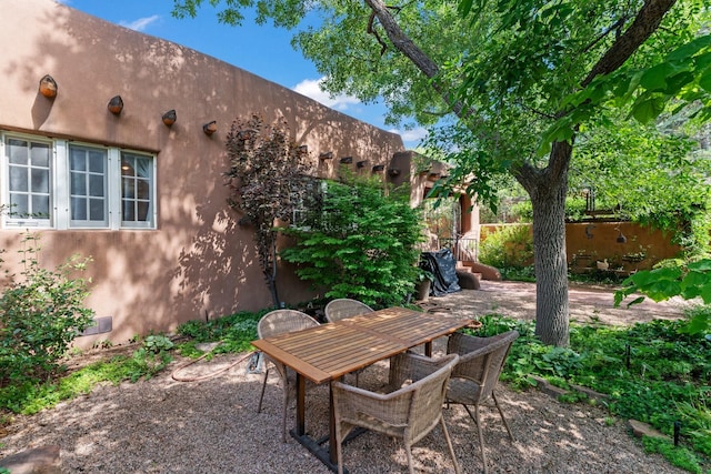 359 Garcia St, Santa Fe, NM 87501 - view of patio / terrace with outdoor dining area