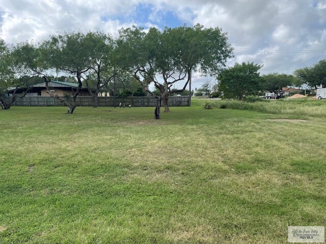 14806 Atascosa Dr, Rio Hondo, TX 78583 - photo 1