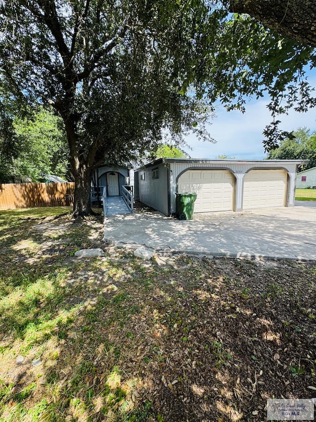 22211 New Combes Rd, Harlingen, TX 78550 - photo 1