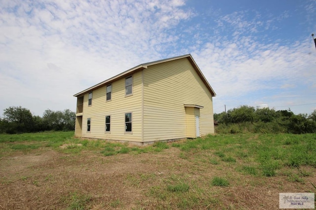 view of side of home