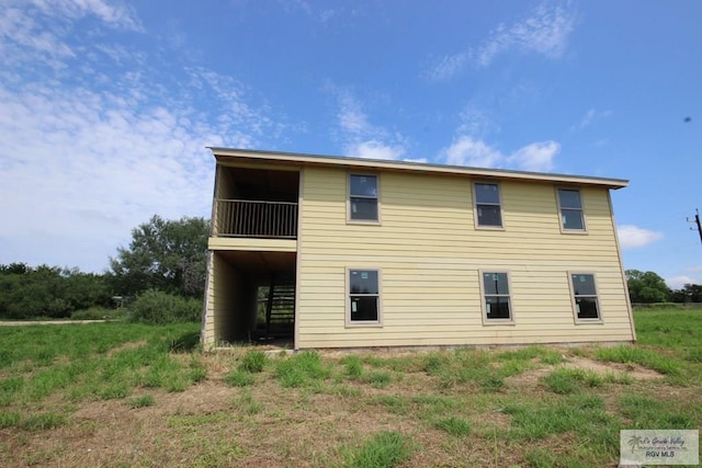 view of rear view of house