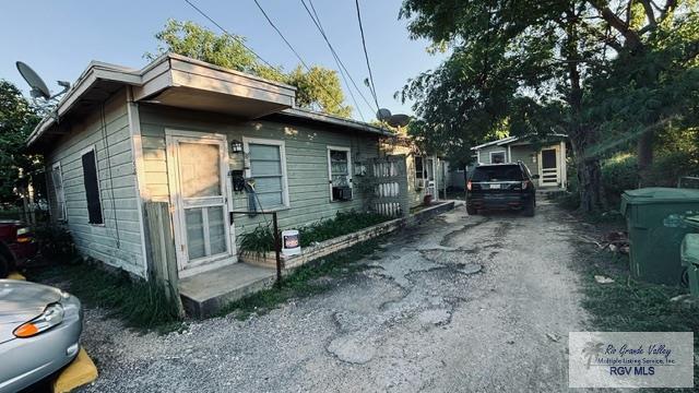 view of property exterior