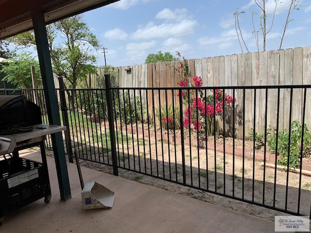 35 Yucatan Ct, Brownsville, TX 78526 - gate with a fenced backyard