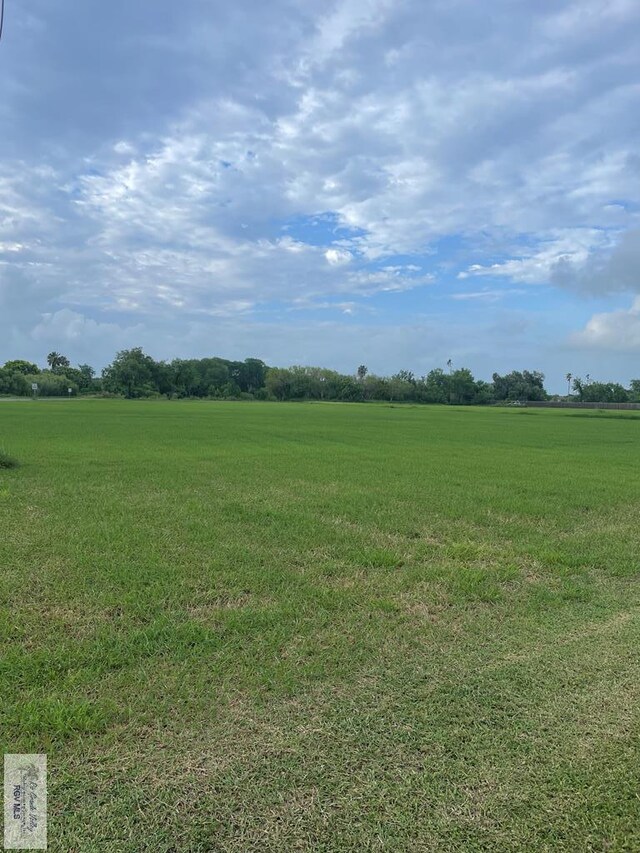 34031 Ebony Ln, San Benito, TX 78586 - photo 2
