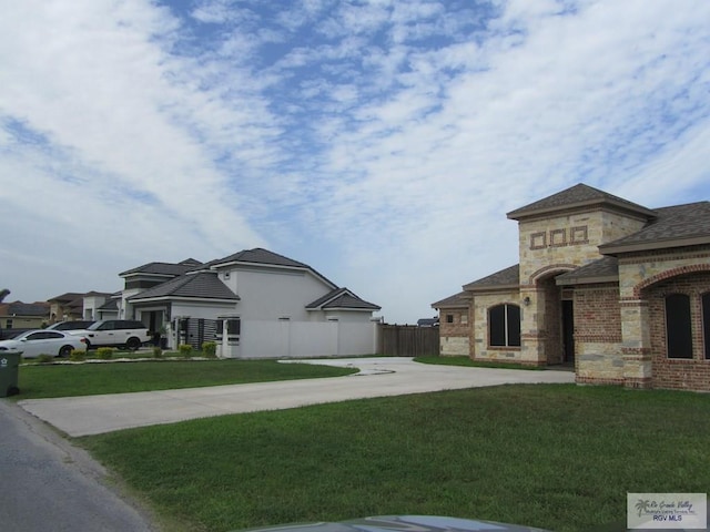 Listing photo 3 for 35605 Calle Caliza, Brownsville TX 78520