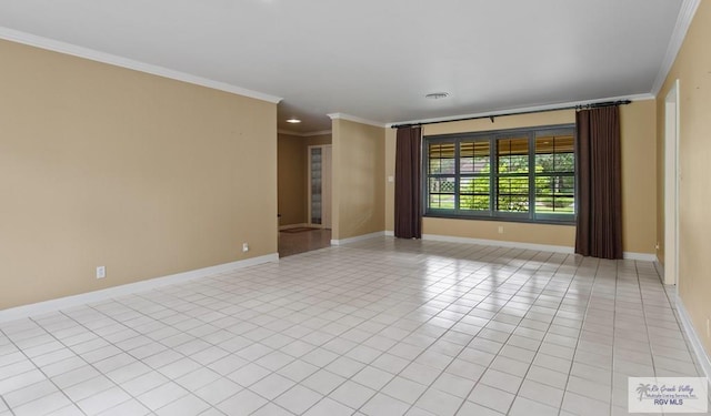 509 Lake Dr, Harlingen, TX 78550 - unfurnished room featuring ornamental molding and baseboards