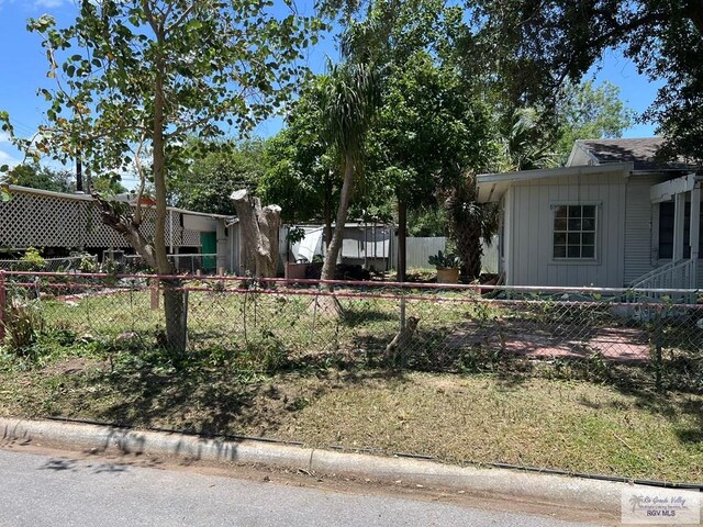 610 Charlotte St, San Benito, TX 78586 - view of manufactured / mobile home