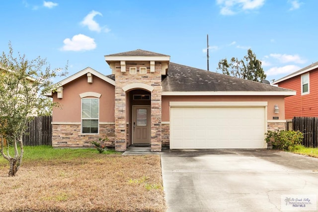 view of front facade with a garage