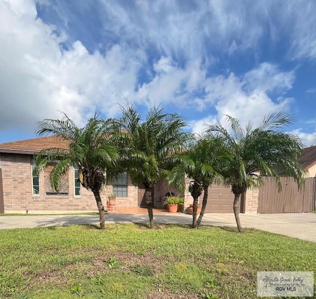 2937 Rosewood Cir, Brownsville, TX 78521 - photo 1