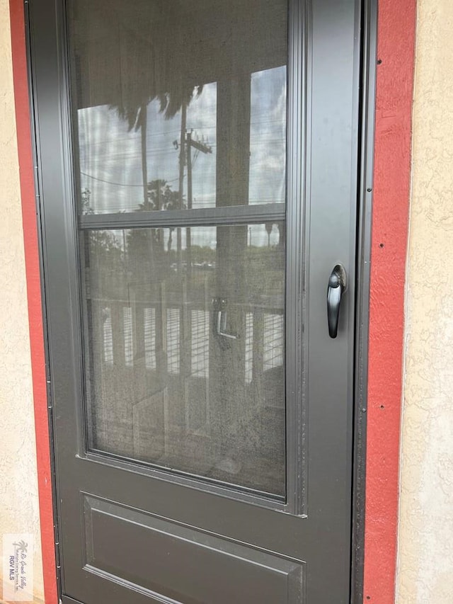 exterior details with stucco siding