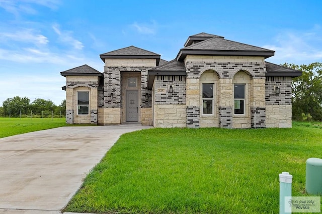 120 Republic Cir, San Benito, TX 78586 - photo 2