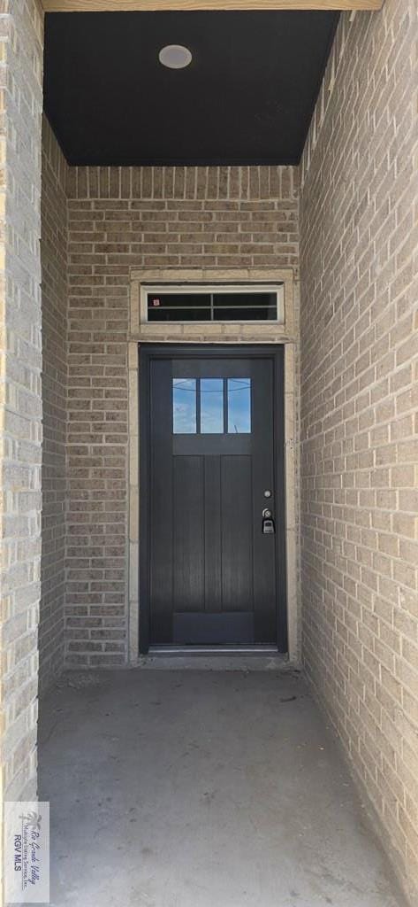 130 E Magnolia Ave, La Feria, TX 78559 - photo 2