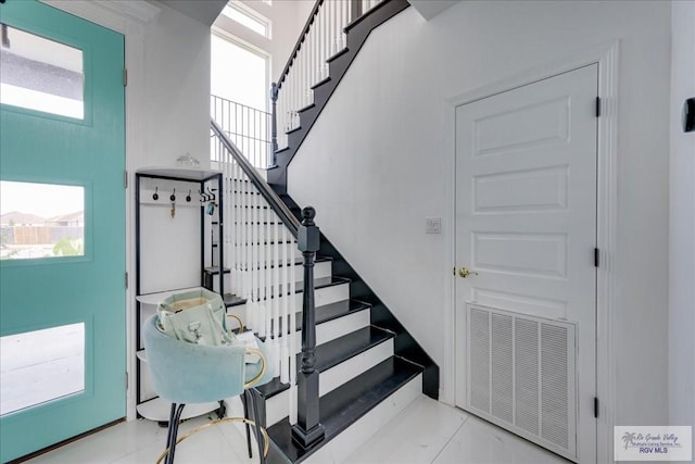 3213 E Westgate Cir, Harlingen, TX 78552 - stairway with plenty of natural light