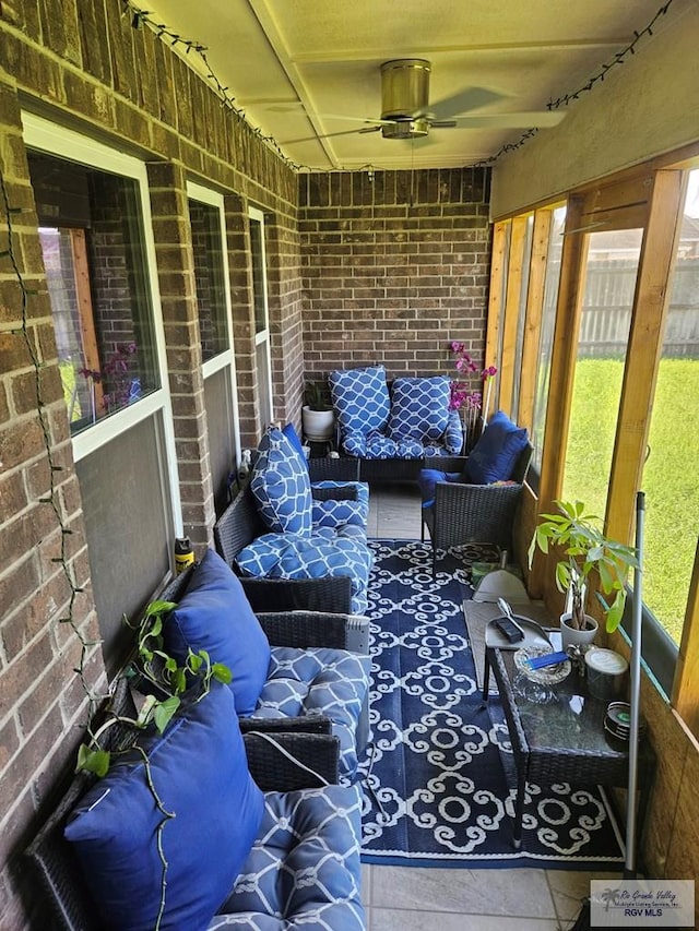 2104 Tomatillo Dr, Weslaco, TX 78596 - sunroom featuring a ceiling fan and an outdoor living space