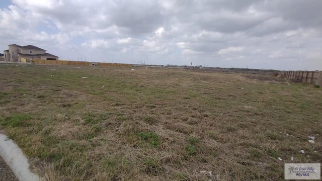 Listing photo 3 for LOT6 Prudencia St, Brownsville TX 78521