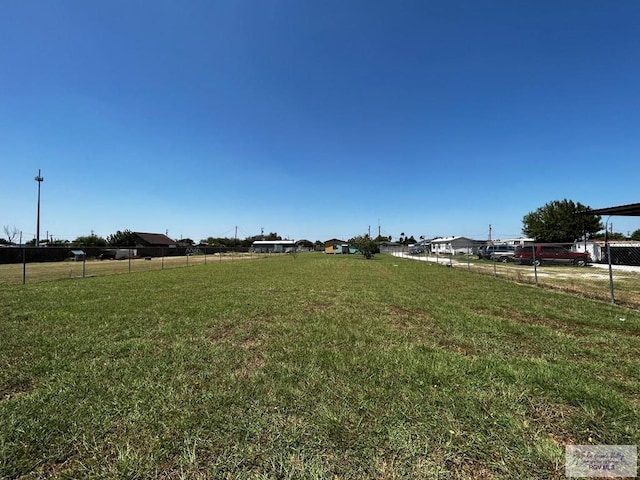 7102 S Trail Dr, Edinburg, TX 78542 - photo 4