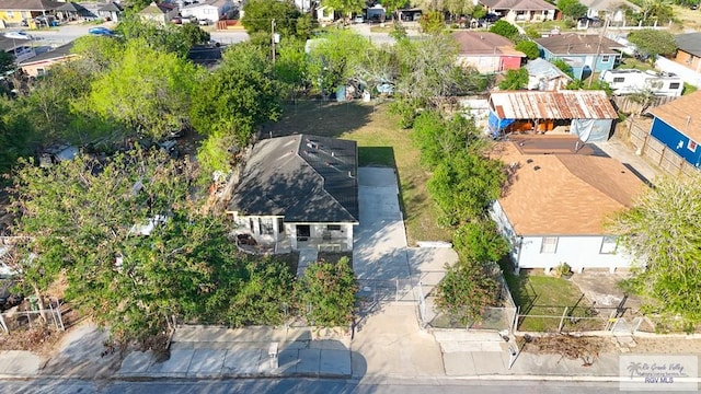 birds eye view of property featuring a residential view