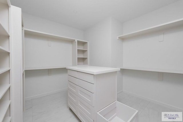 8879 Wentz Lk, Brownsville, TX 78520 - view of spacious closet