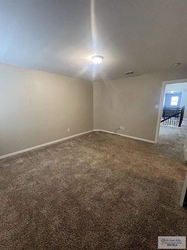 view of carpeted spare room