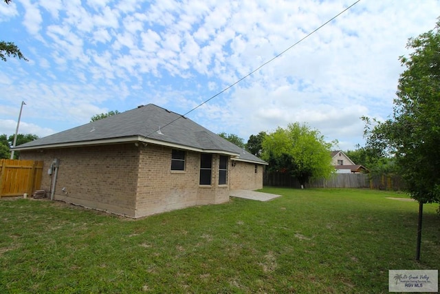 710 E Flynn Ave, Harlingen, TX 78550 - view of yard