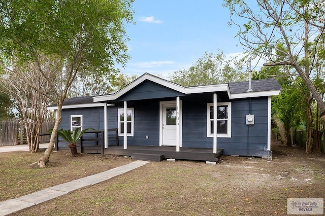 view of front of home with covered porch