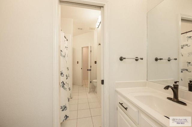 212 E Xenops Ave, Mcallen, TX 78504 - full bath with vanity and tile patterned floors