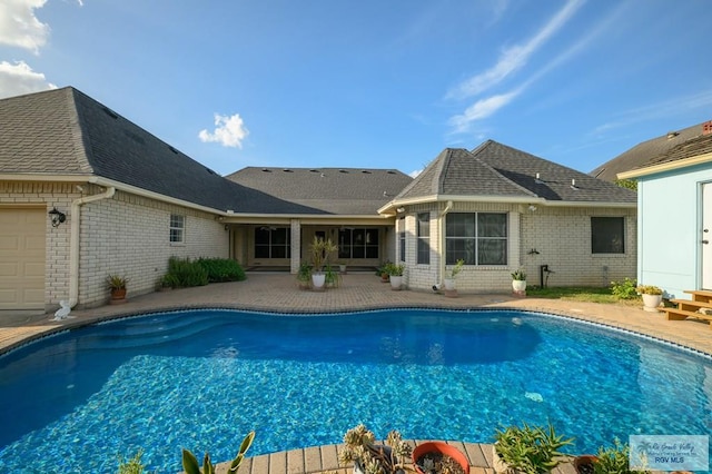 212 E Xenops Ave, Mcallen, TX 78504 - view of swimming pool