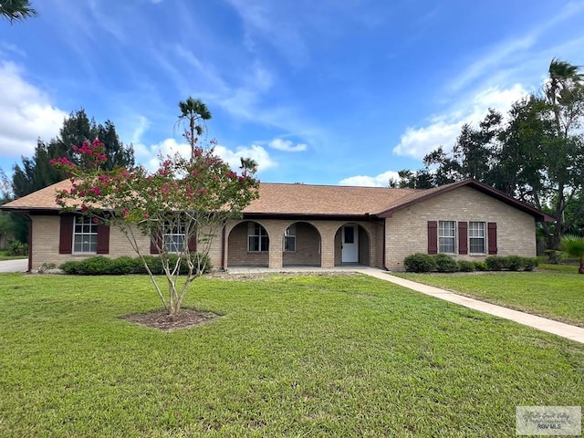 140 Edgewater Cir, San Benito, TX 78586 - photo 1