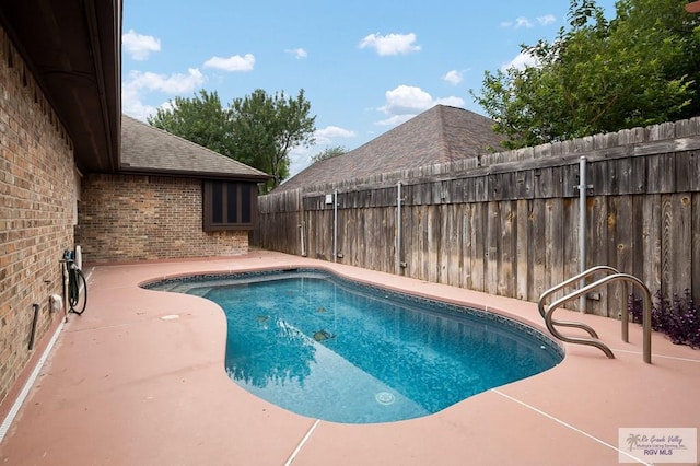 3100 Umar Ave, Mcallen, TX 78504 - view of pool with a patio area and a fenced backyard