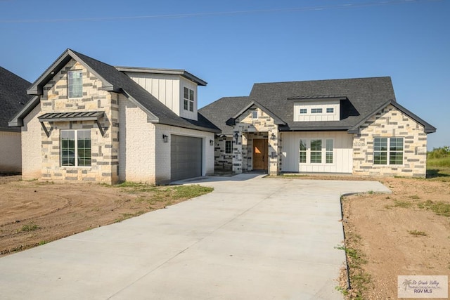 view of front of house with a garage