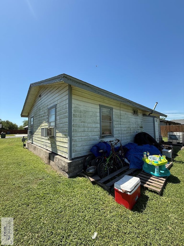 152 Elena St, San Benito, TX 78586 - photo 2
