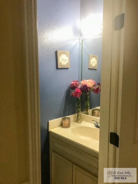 5303 Rustic Manor Dr, Brownsville, TX 78526 - bathroom featuring vanity