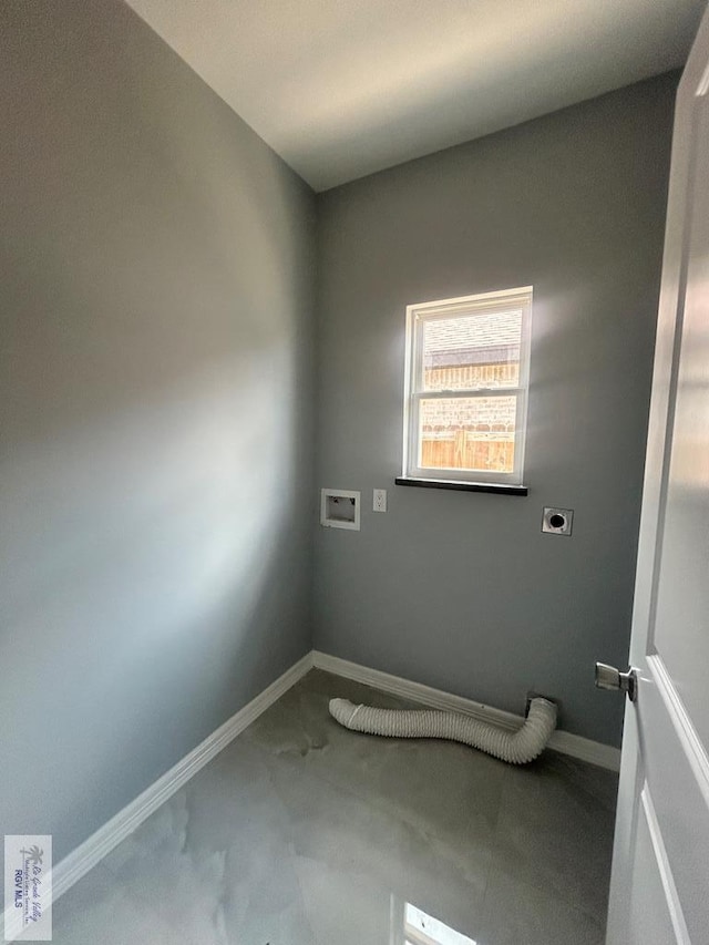 9910 Hawk Dr, Harlingen, TX 78550 - carpeted spare room with baseboards