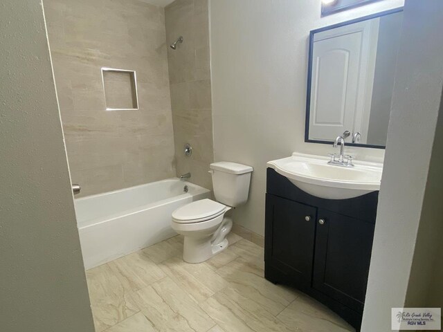 2304 Shidler Dr Unit 10-40, Brownsville, TX 78521 - full bathroom featuring vanity and bathing tub / shower combination