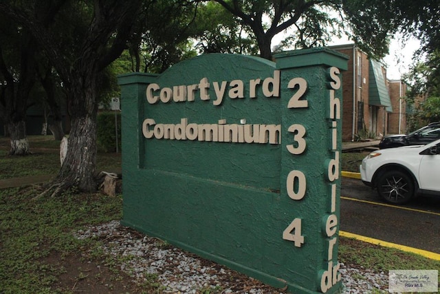 2304 Shidler Dr Unit 10-40, Brownsville, TX 78521 - community / neighborhood sign with uncovered parking
